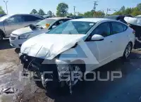 2020 Hyundai Elantra фото