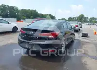 2020 Hyundai Elantra фото