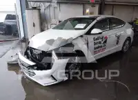 2020 Hyundai Elantra photo