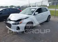 2020 Hyundai Elantra photo