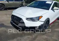 2020 Hyundai Veloster photo