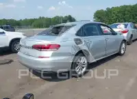 2020 Volkswagen Passat photo