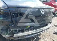 2020 Volkswagen Passat photo