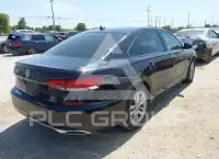 2020 Volkswagen Passat фото