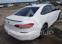 2020 Volkswagen Passat photo