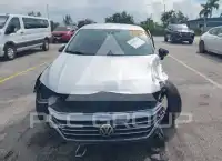 2020 Volkswagen Passat фото