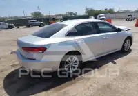2020 Volkswagen Passat фото