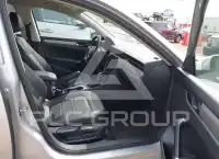 2020 Volkswagen Passat фото