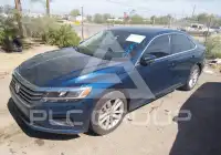 2020 Volkswagen Passat фото