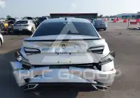 2020 Volkswagen Passat photo