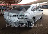 2020 Volkswagen Passat photo