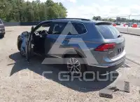 2020 Volkswagen Tiguan фото
