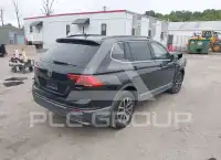 2020 Volkswagen Tiguan photo