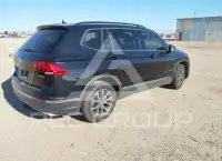 2020 Volkswagen Tiguan фото