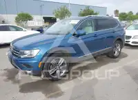 2020 Volkswagen Tiguan фото