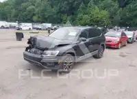 2020 Volkswagen Tiguan photo