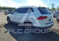 2020 Volkswagen Tiguan photo