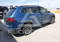 2020 Volkswagen Tiguan фото