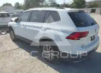 2020 Volkswagen Tiguan фото