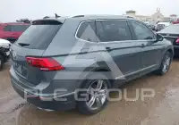 2020 Volkswagen Tiguan photo