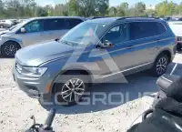 2020 Volkswagen Tiguan фото
