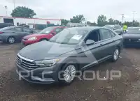 2020 Volkswagen Jetta photo