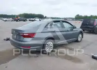2020 Volkswagen Jetta фото