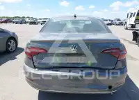 2020 Volkswagen Jetta фото