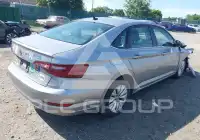 2020 Volkswagen Jetta photo