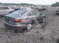2020 Volkswagen Jetta фото