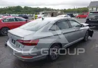 2020 Volkswagen Jetta photo