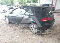 2020 Volkswagen GOLF photo