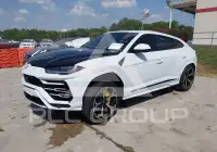 2020 Lamborghini Urus фото