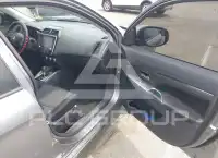 2021 Mitsubishi OUTLANDER фото