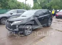 2021 Mitsubishi OUTLANDER photo