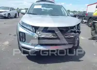 2021 Mitsubishi OUTLANDER фото