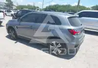 2021 Mitsubishi OUTLANDER фото