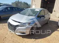2021 Nissan VERSA фото