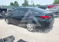 2021 Nissan VERSA фото