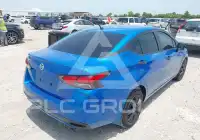 2021 Nissan VERSA фото