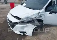 2021 Nissan VERSA фото