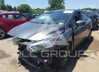 2021 Nissan VERSA фото