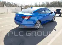 2021 Nissan VERSA фото
