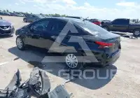 2021 Nissan VERSA photo