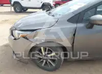 2021 Nissan VERSA фото