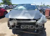 2021 Nissan VERSA фото