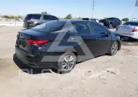 2021 Nissan VERSA фото