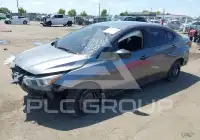 2021 Nissan VERSA фото