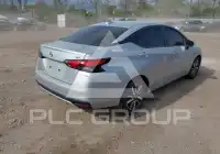 2021 Nissan VERSA фото