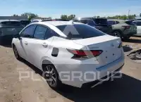 2021 Nissan VERSA фото